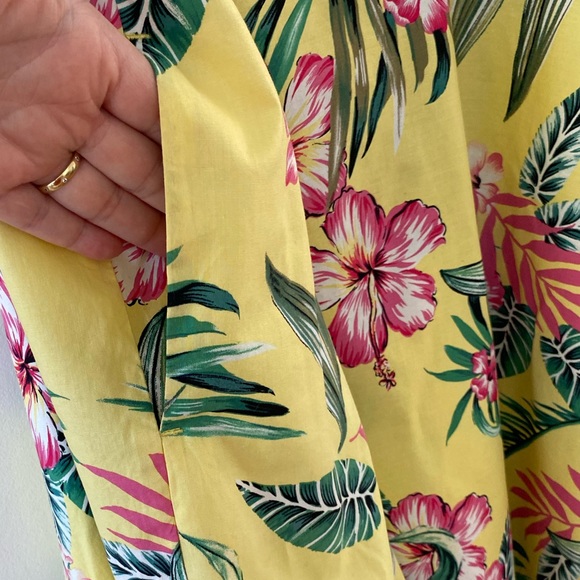 Kalani 50’s Dress by Hell Bunny - Picture 11 of 16